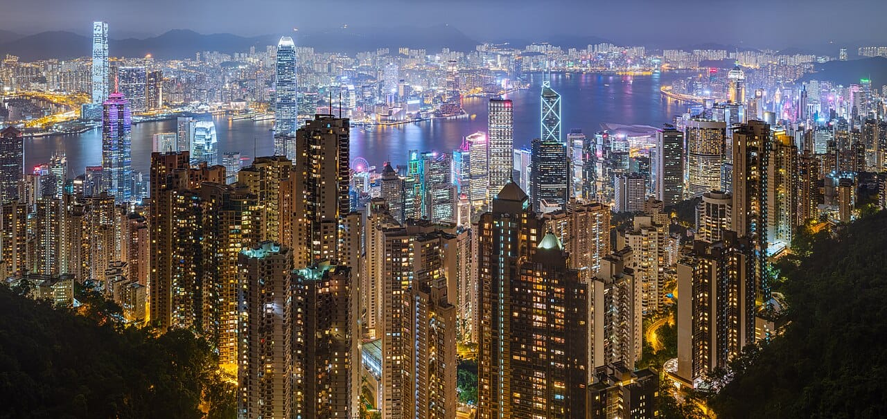 Hong Kong New Capital Investor Visa 2026: Why the May Reopening Is Different from 2003