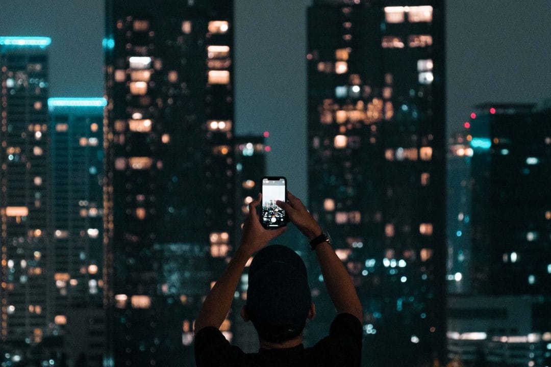 The Super-App Survival Guide: How to Actually Live in Asia Through Grab, Line and Kakao