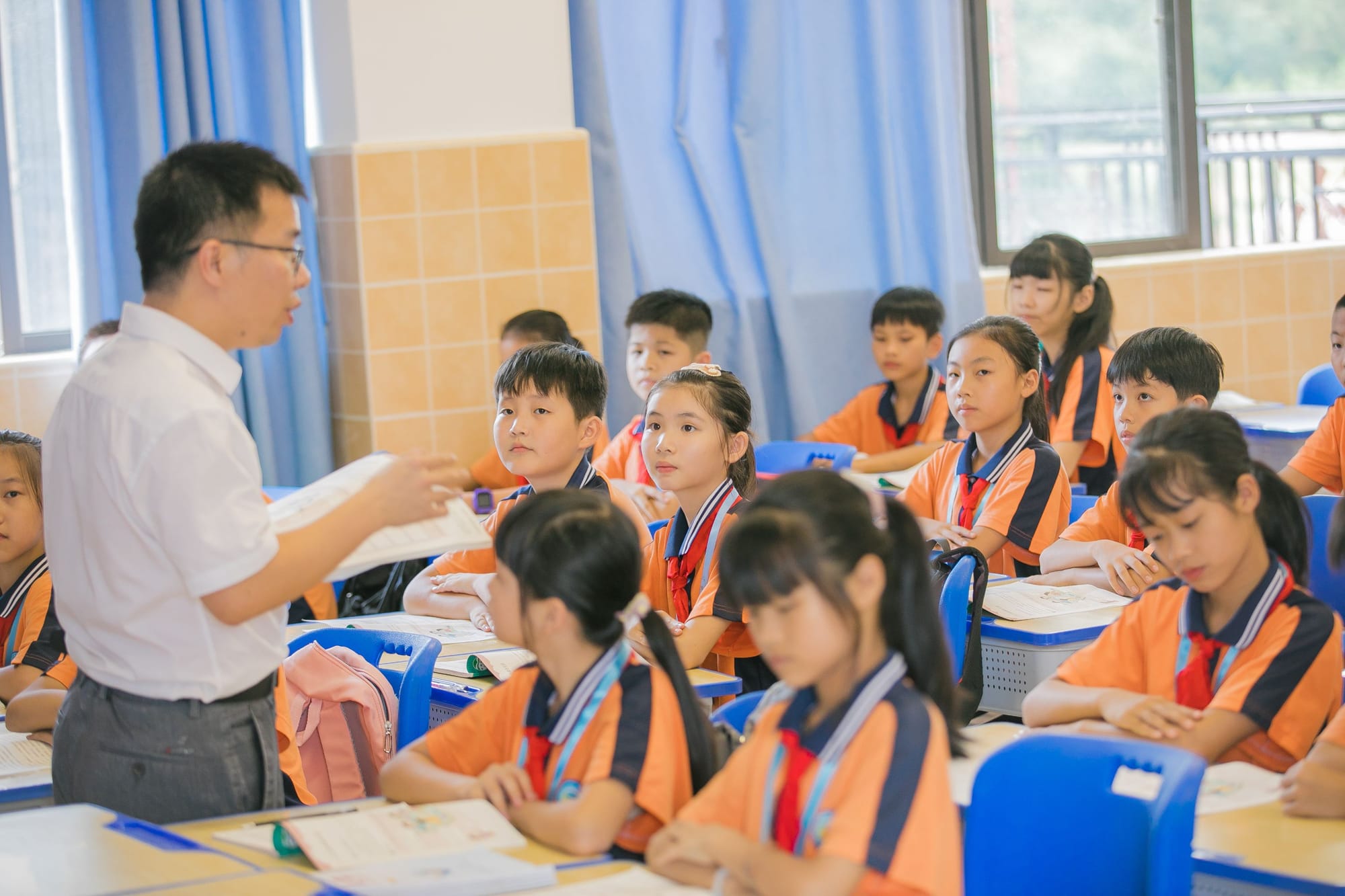 Enrolling Your Kids in School as an Expat in Asia: International Schools, Local Options and the Costs Nobody Warns You About